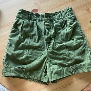 Green high waisted shorts